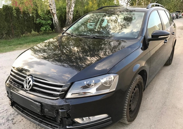 Volkswagen Passat cena 17500 przebieg: 92007, rok produkcji 2011 z Kalisz małe 121